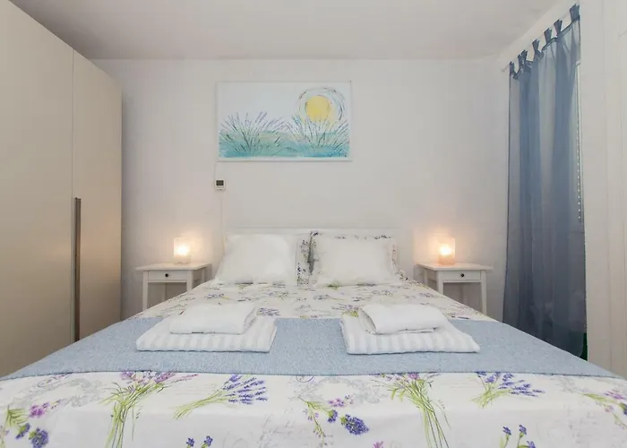 Summer Makarska * Makarska