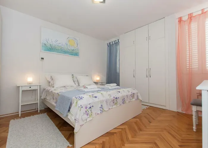 Summer Makarska * Makarska