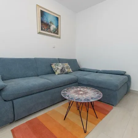 Summer Makarska * מאקרסקה